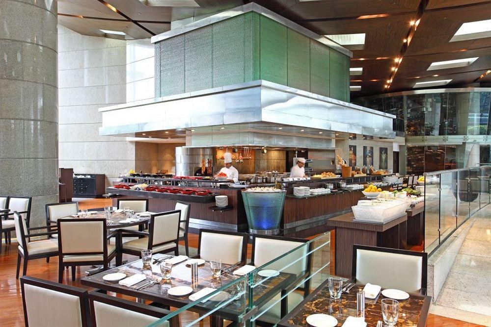 Hyatt Regency Mumbai International Airport Hotel Luaran gambar The restaurant