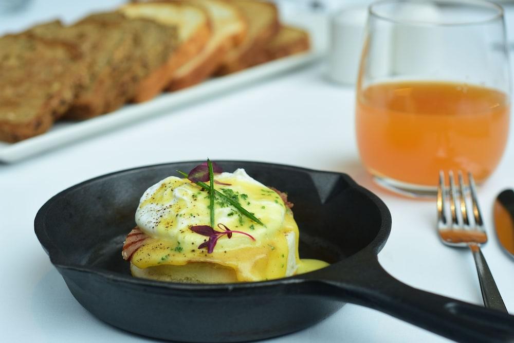 Hyatt Regency Mumbai International Airport Hotel Luaran gambar A baked egg