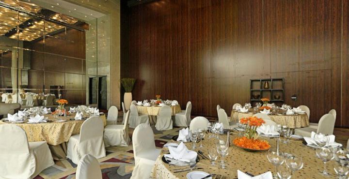 Hyatt Regency Mumbai International Airport Hotel Luaran gambar The ballroom